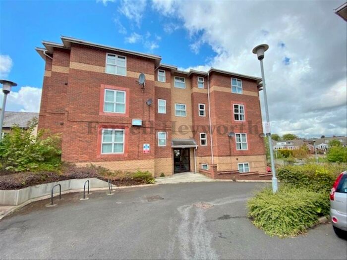 2 Bedroom Flat To Rent In Derby Road, Fulwood, Preston, PR2