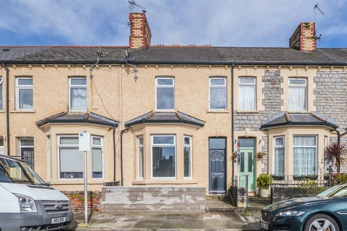3 Bedroom Terraced House To Rent In Castleland Street, Barry, CF63