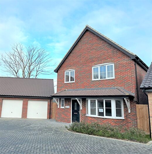 4 Bedroom Detached House For Sale In The Paddocks, Blofield Heath, Norfolk, NR13