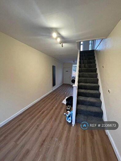 2 Bedroom End Of Terrace House To Rent In Robinhood Close, Mitcham, CR4