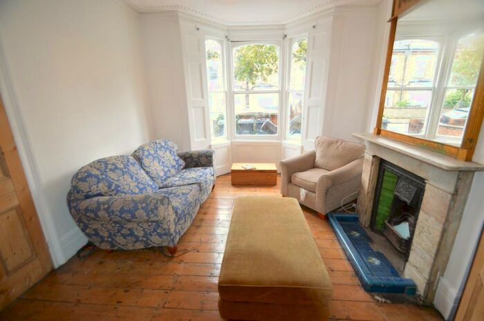 3 Bedroom Terraced House To Rent In Beaconsfield Road, London, N15