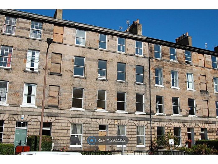 4 Bedroom Flat To Rent In Rankeillor Street, Edinburgh, EH8