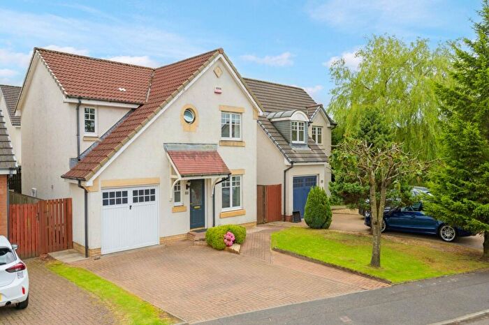 4 Bedroom Detached House For Sale In Dumyat Rise, Larbert, FK5