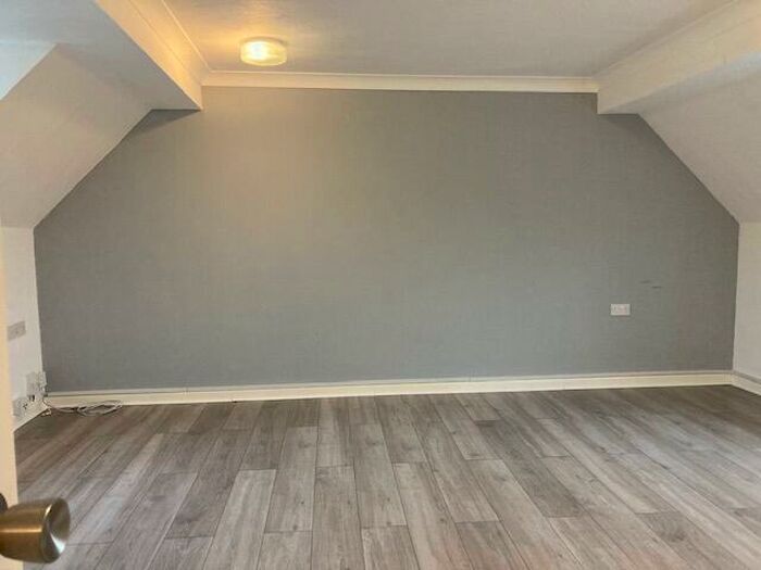 2 Bedroom Flat To Rent In Trinity Road, Bournemouth, BH1