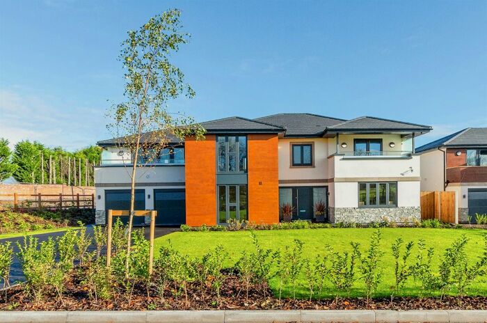 5 Bedroom Detached House For Sale In Hazel Lane, Walsall, WS6