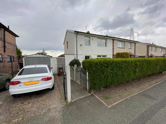 3 Bedroom Semi-Detached House To Rent In Bassenthwaite Avenue, St. Helens WA11