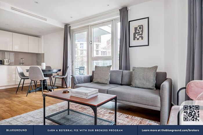 1 Bedroom Flat To Rent In Vauxhall, London, SW8