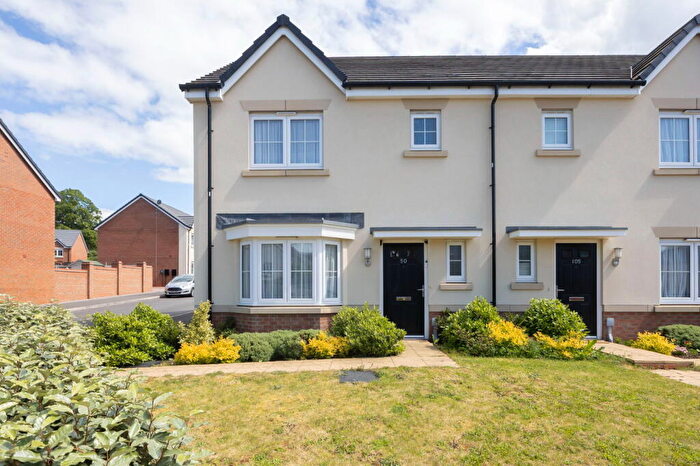 3 Bedroom Semi Detached House For Sale In Dewberry Close, Cheltenham, GL52