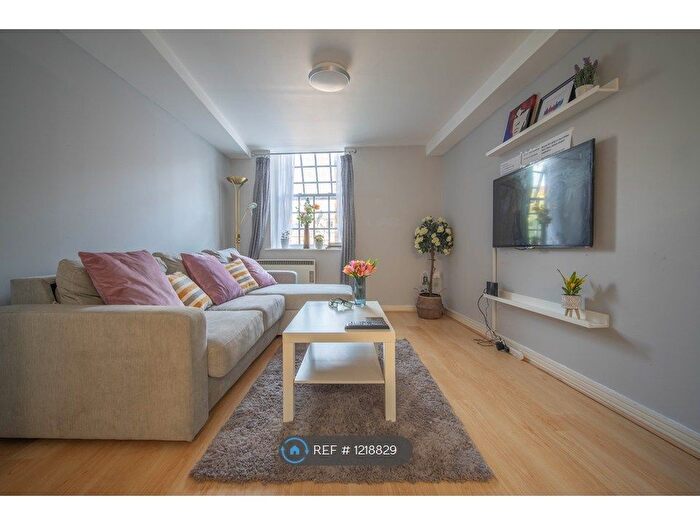 2 Bedroom Flat To Rent In Wood Street, Liverpool, L1
