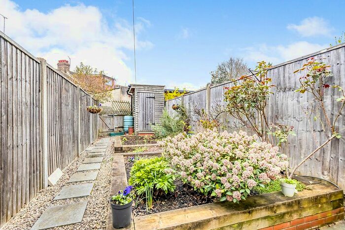 2 Bedroom Terraced House For Sale In Cardiff Road, Watford, Hertfordshire, WD18