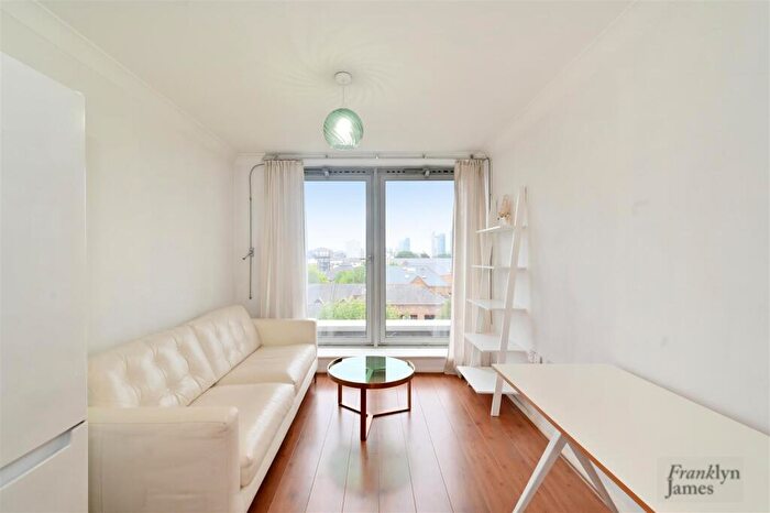 1 Bedroom Apartment To Rent In Horseferry Road, London, E14