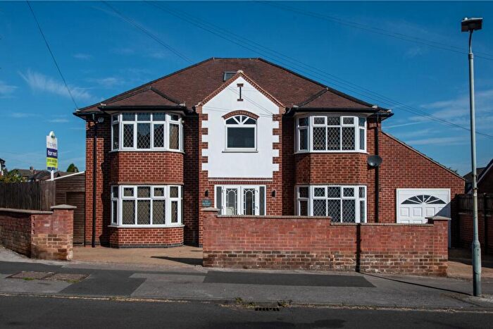 7 Bedroom Detached House To Rent In Melbury Road, Woodthorpe, NG5