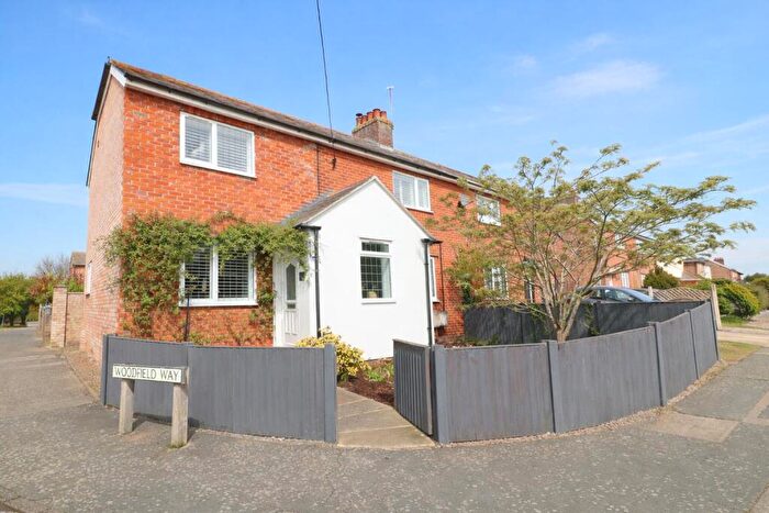 4 Bedroom Semi-Detached House For Sale In New Road, Hatfield Peverel, Chelmsford, CM3