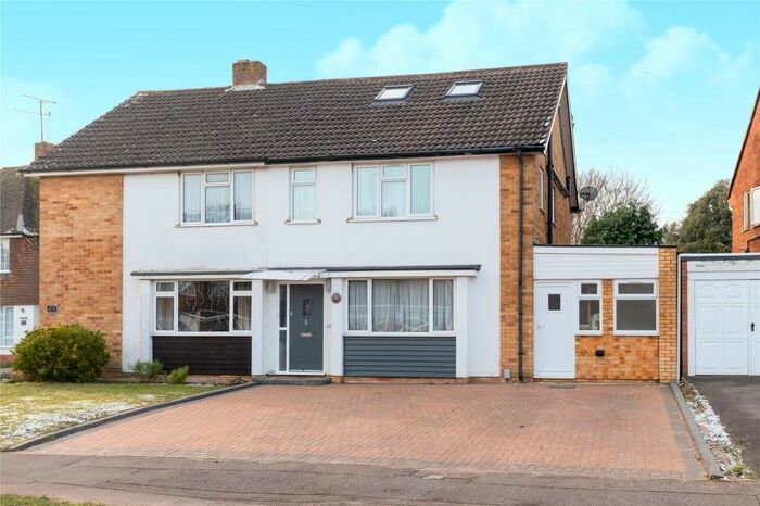 5 Bedroom Semi-Detached House To Rent In Silverdale Road, Earley, Reading, Berkshire, RG6