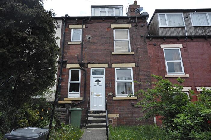 2 Bedroom House To Rent In Woodside Avenue, Burley, Leeds, LS4