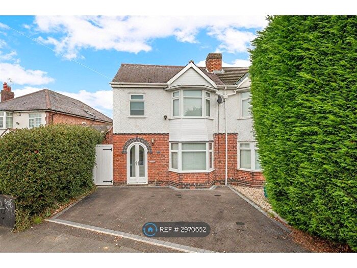 2 Bedroom Semi Detached House To Rent In Old Lode Lane, Solihull, B92