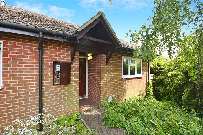 1 Bedroom Bungalow For Sale In Humbers View, Kings Somborne, Stockbridge, Hampshire, SO20