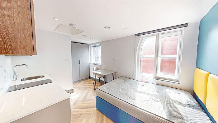 1 Bedroom Flat For Sale In Great Ancoats Street, Manchester, M4