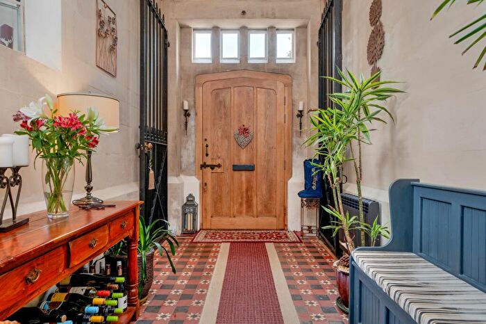 2 Bedroom Apartment For Sale In Stocken Hall, Stretton, LE15