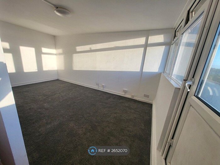 Studio To Rent In Caradoc Hall, Coventry, CV2