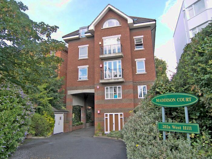 2 Bedroom Flat To Rent In West Hill, London, SW15