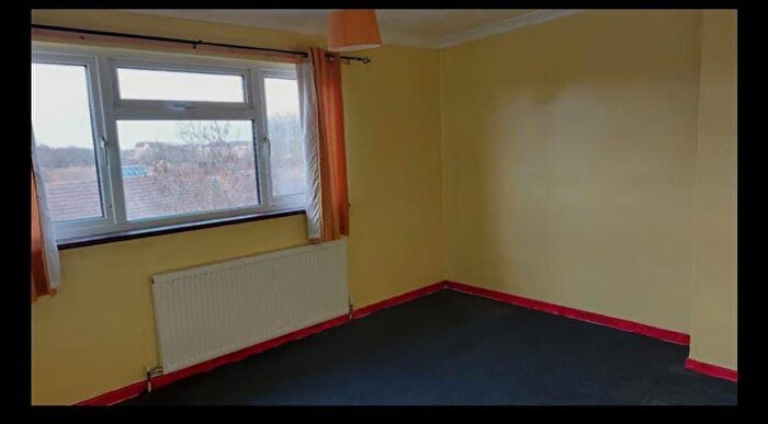 6 Bedroom Terraced House To Rent In Long Riding, Basildon, SS14