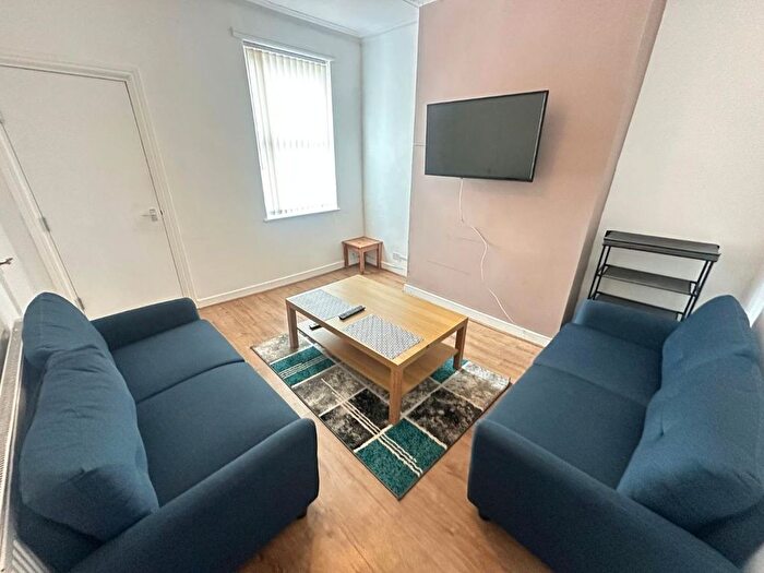 3 Bedroom Terraced House To Rent In Albany Rd, Kensington Fields, L7