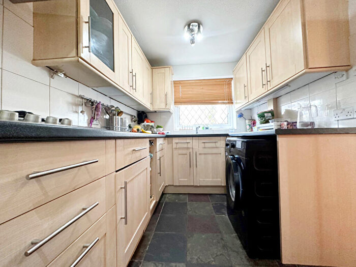 3 Bedroom House To Rent In Ryarsh Crescent, Orpington, BR6