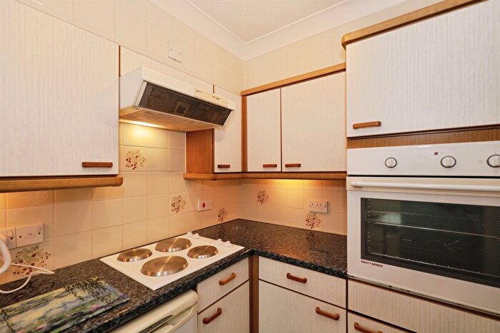 1 Bedroom Flat For Sale In East Parade, Harrogate, HG1