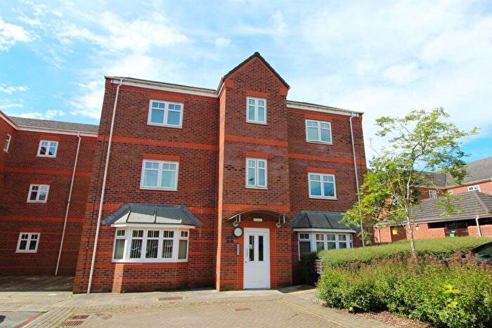 2 Bedroom Apartment To Rent In Brackenhurst Drive, Moortown, LS17