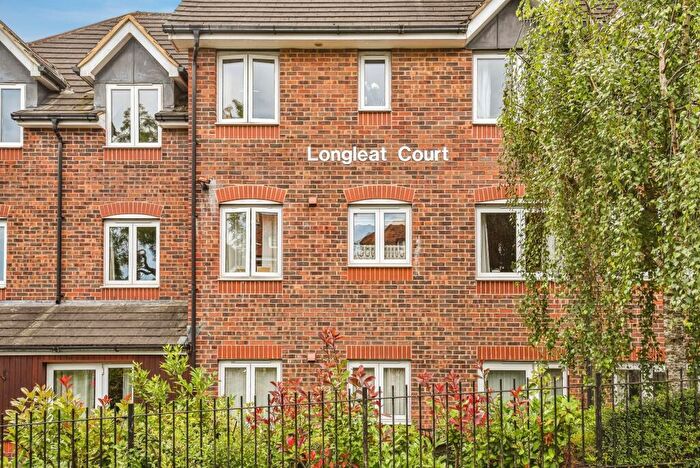 1 Bedroom Flat To Rent In Park Road, Frome, BA11