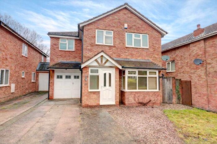 4 Bedroom Detached House For Sale In Chestnut Grove, Coleshill, B46