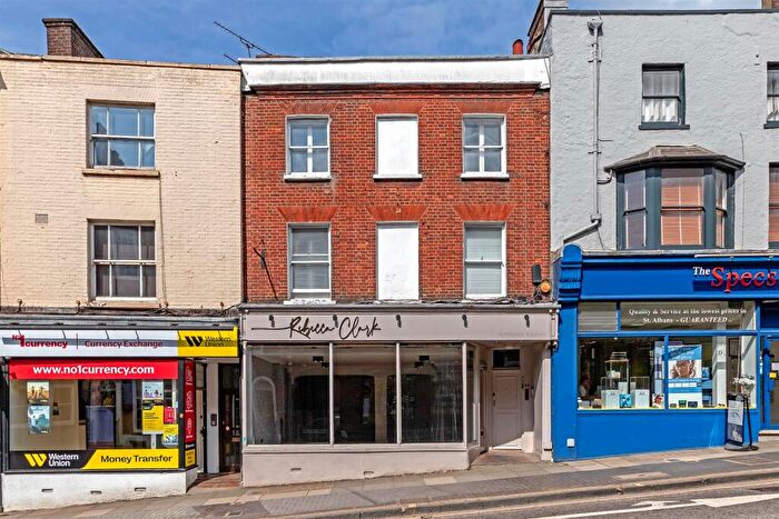 2 Bedroom Apartment To Rent In Nd Flr Flat A Holywell HillSt AlbansHertfordshire, AL1
