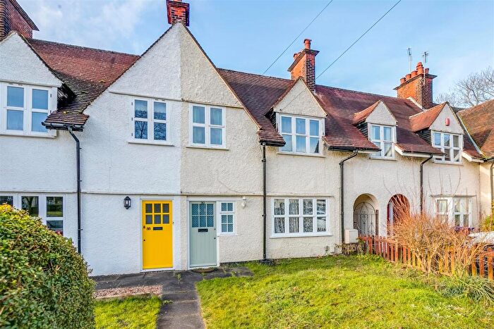 3 Bedroom Terraced House For Sale In Ridge Road, Letchworth Garden City, SG6