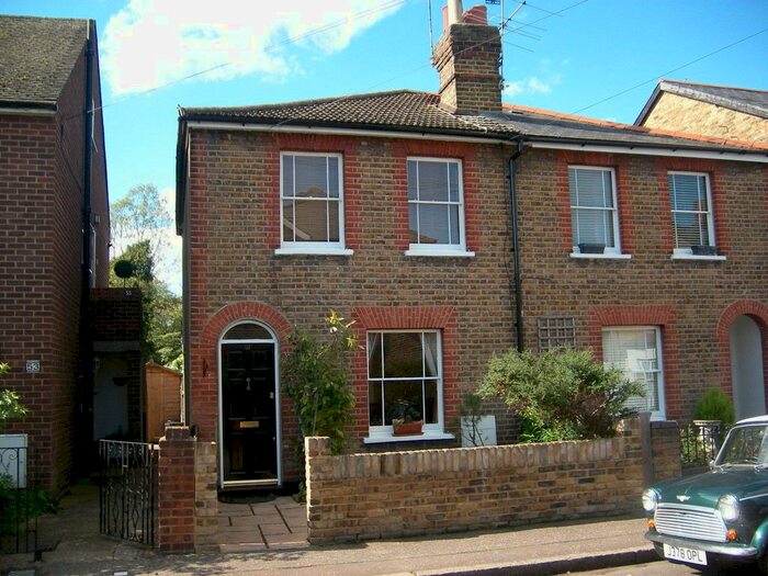 2 Bedroom Cottage To Rent In Wolsey Road, Hampton Hill, Hampton, TW12