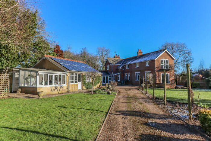 3 Bedroom Detached House For Sale In Newton Tony, Salisbury, Wiltshire, SP4