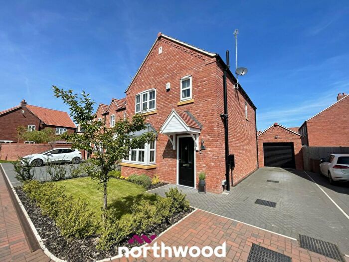 3 Bedroom Detached House For Sale In Clover Dale, Goole, DN14