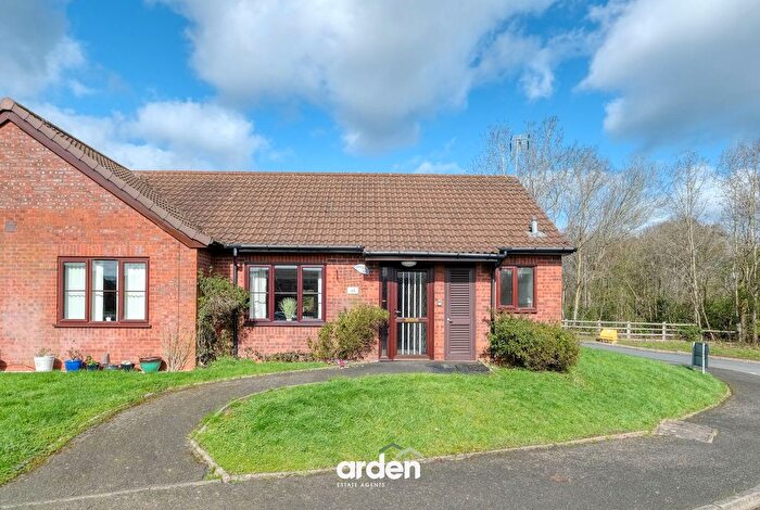 1 Bedroom Semi Detached Bungalow For Sale In Plymouth Close, Redditch, B97
