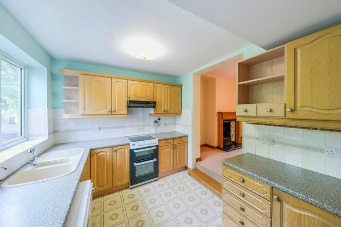 2 Bedroom Terraced House To Rent In Oswald Road, St.Albans AL1