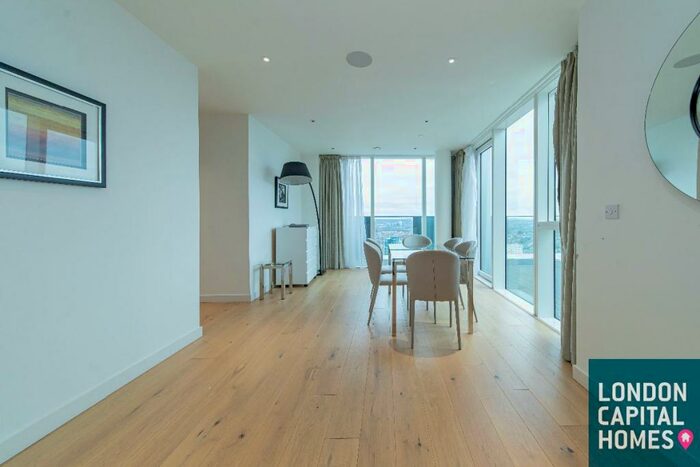 3 Bedroom Apartment To Rent In Skyline Apartments, Devan Grove, London, N4