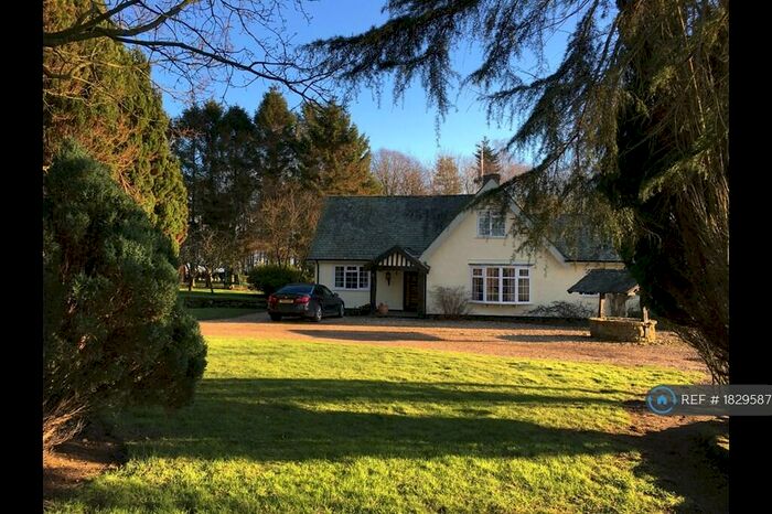 3 Bedroom Semi-Detached House To Rent In Brownhills Road, Tarporley, CW6