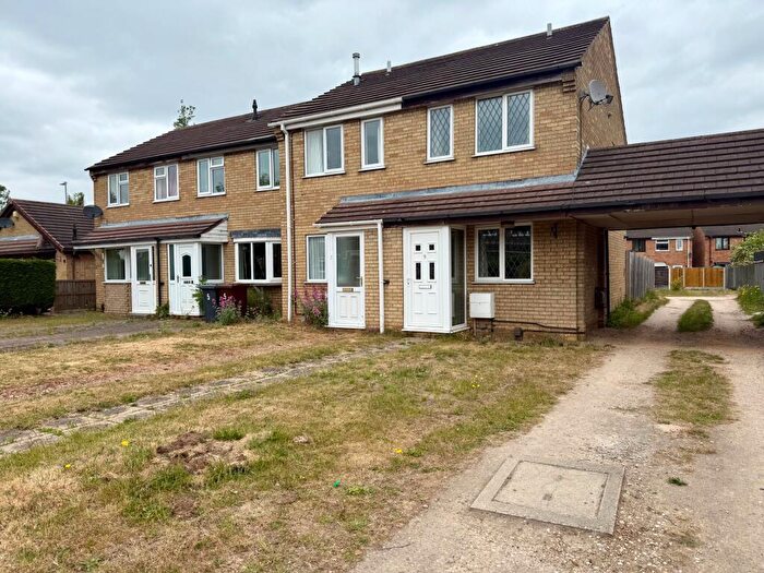 2 Bedroom Semi Detached House To Rent In Abingdon Avenue, Lincoln, LN6