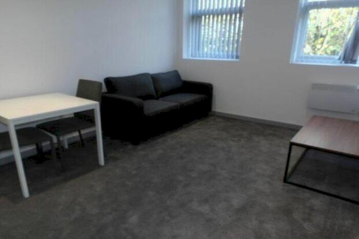 2 Bedroom Flat To Rent In Customs House, Blackburn, BB1