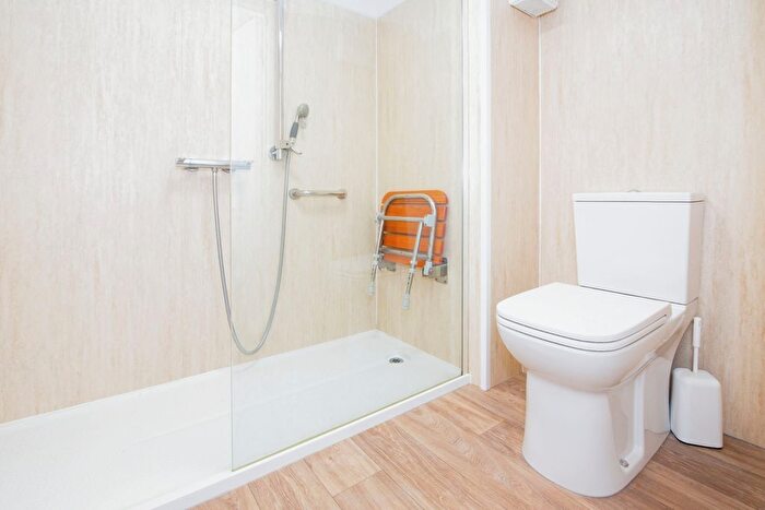 2 Bedroom Flat For Sale In Grangeside Court, North Shields, NE29