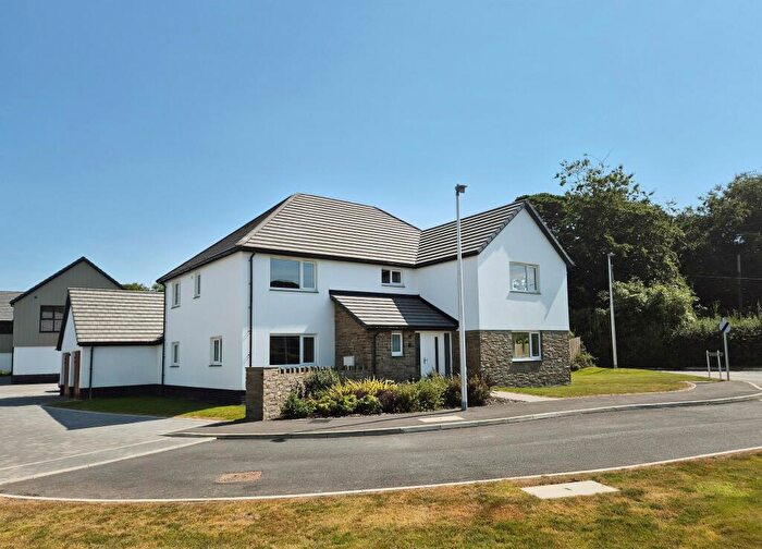 6 Bedroom Detached House For Sale In Knowle, Braunton, EX33