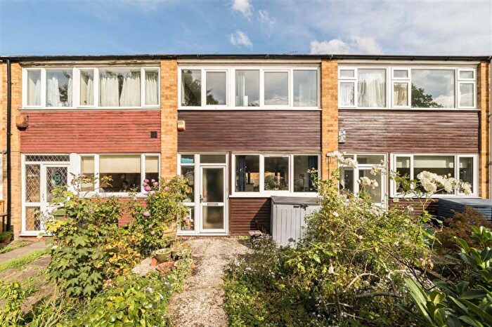 4 Bedroom House For Sale In Atkins Road, Balham, SW12