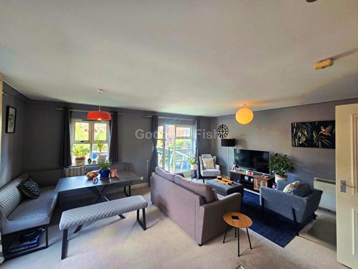 2 Bedroom Apartment To Rent In Ship Canal, Slate Wharf, Castlefield, M15