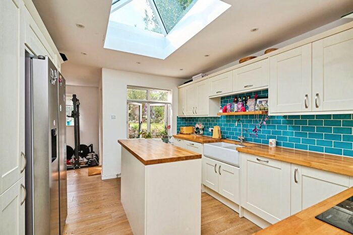 4 Bedroom Cottage For Sale In Elm Grove, Newport, Isle Of Wight, PO30