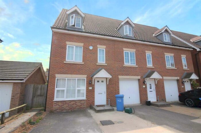 4 Bedroom House To Rent In Whistefish Court, NR5