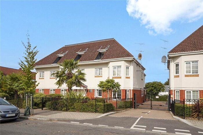 2 Bedroom Apartment For Sale In Ambleside House, Gibbs Green, Edgware, Middlesex, HA8